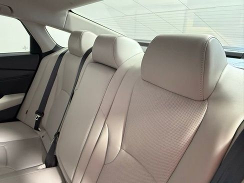 Used 2023 Honda Accord EX-L image 39