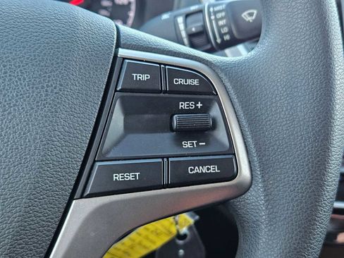 Used 2021 Hyundai Accent SE image 25