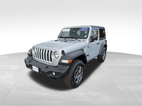 Used 2022 Jeep Wrangler Sport S image 14