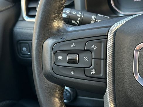 Used 2021 GMC Yukon XL Denali w/ LPO, Illumination Package image 30