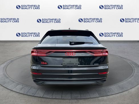 Used 2021 Audi Q8 Premium w/ Black Optic Package image 5