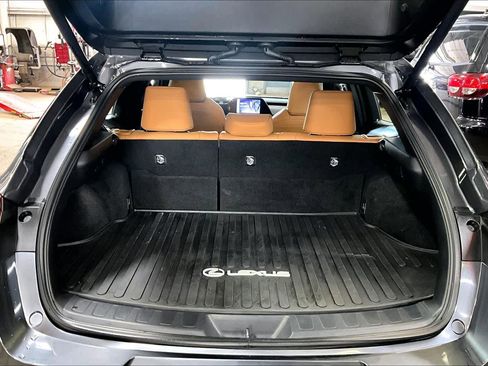 Used 2024 Lexus UX 250h AWD w/ Premium Package image 32