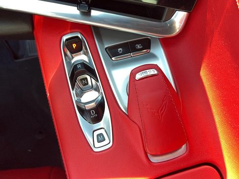 Used 2020 Chevrolet Corvette Stingray Preferred Cpe w/ 2LT Preferred Equipment Group RWD image 19
