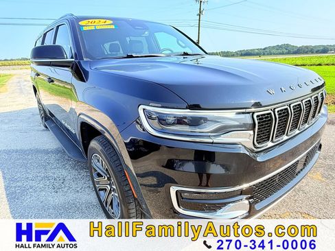 Used 2024 Jeep Wagoneer L Series II w/ Flexible Seating Group AWD/4WD image 8