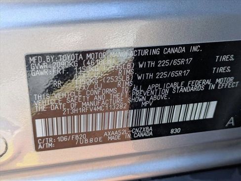 Used 2021 Toyota RAV4 LE FWD image 22