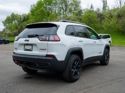 Used 2020 Jeep Cherokee Trailhawk AWD/4WD image 3
