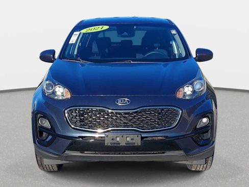 Used 2021 Kia Sportage LX image 2