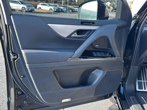 Used 2024 Lexus LX 600 F Sport image 14