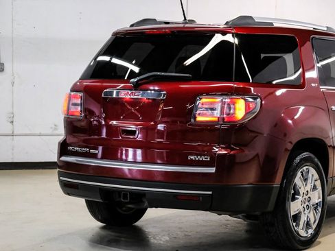 Used 2017 GMC Acadia Limited SLT AWD/4WD image 12