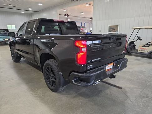 Used 2025 Chevrolet Silverado 1500 RST AWD/4WD image 6
