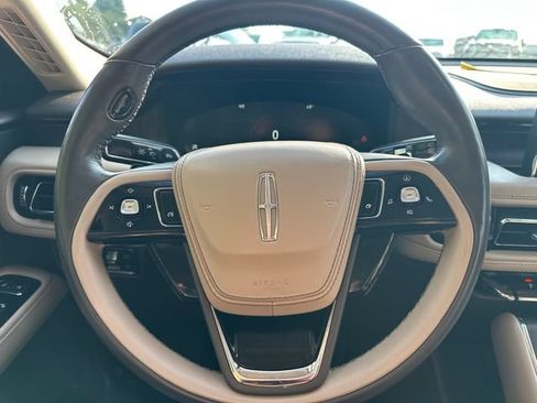 Used 2020 Lincoln Aviator Reserve w/ Elements Package Plus AWD/4WD image 28