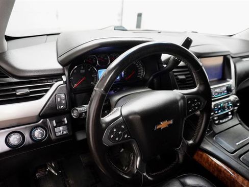 Used 2015 Chevrolet Tahoe LTZ AWD/4WD image 12