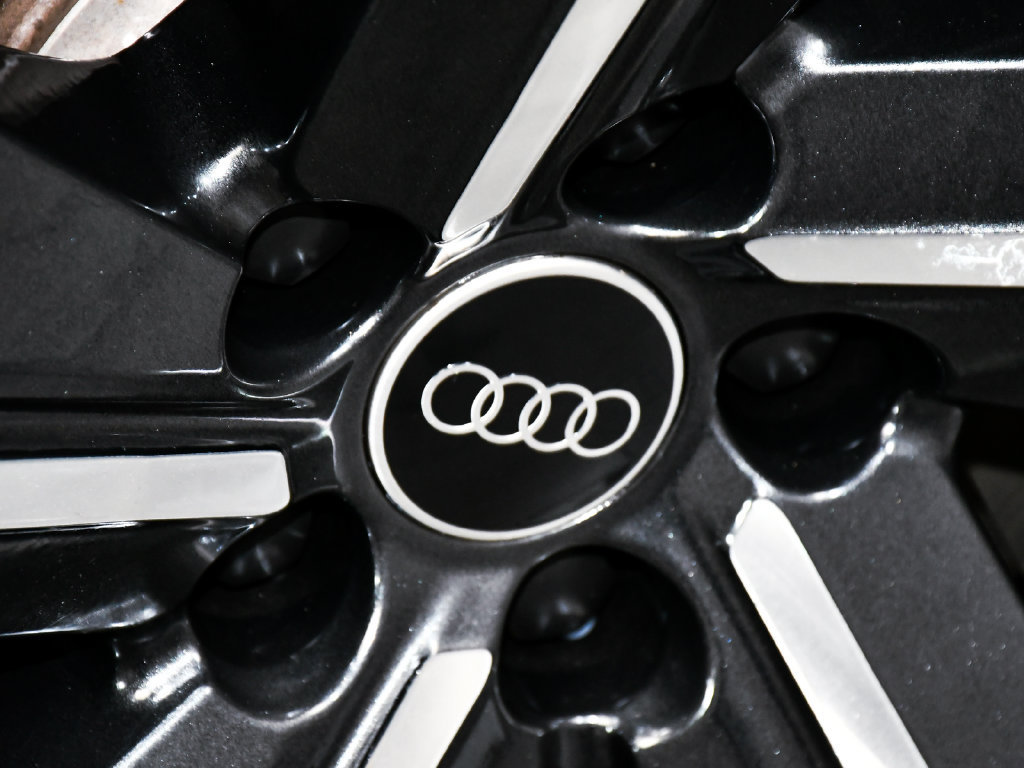 Used 2021 Audi RS Q8 AWD/4WD image 94