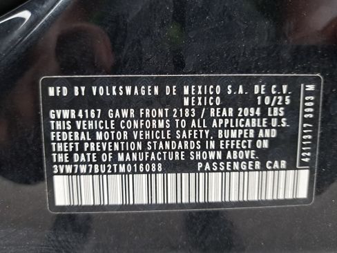 Certified 2026 Volkswagen Jetta SE FWD image 36