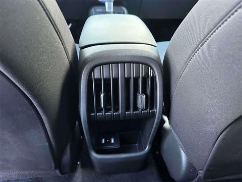 Used 2025 Hyundai Kona SEL image 12