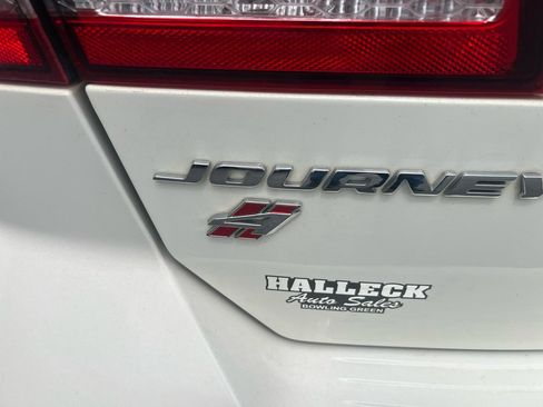 Used 2019 Dodge Journey GT w/ Nav & Sun Group AWD/4WD image 5