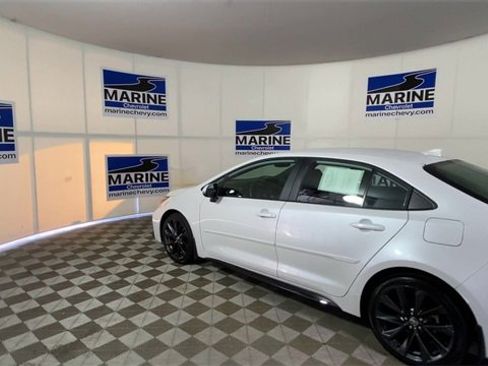 Used 2025 Toyota Corolla SE image 8