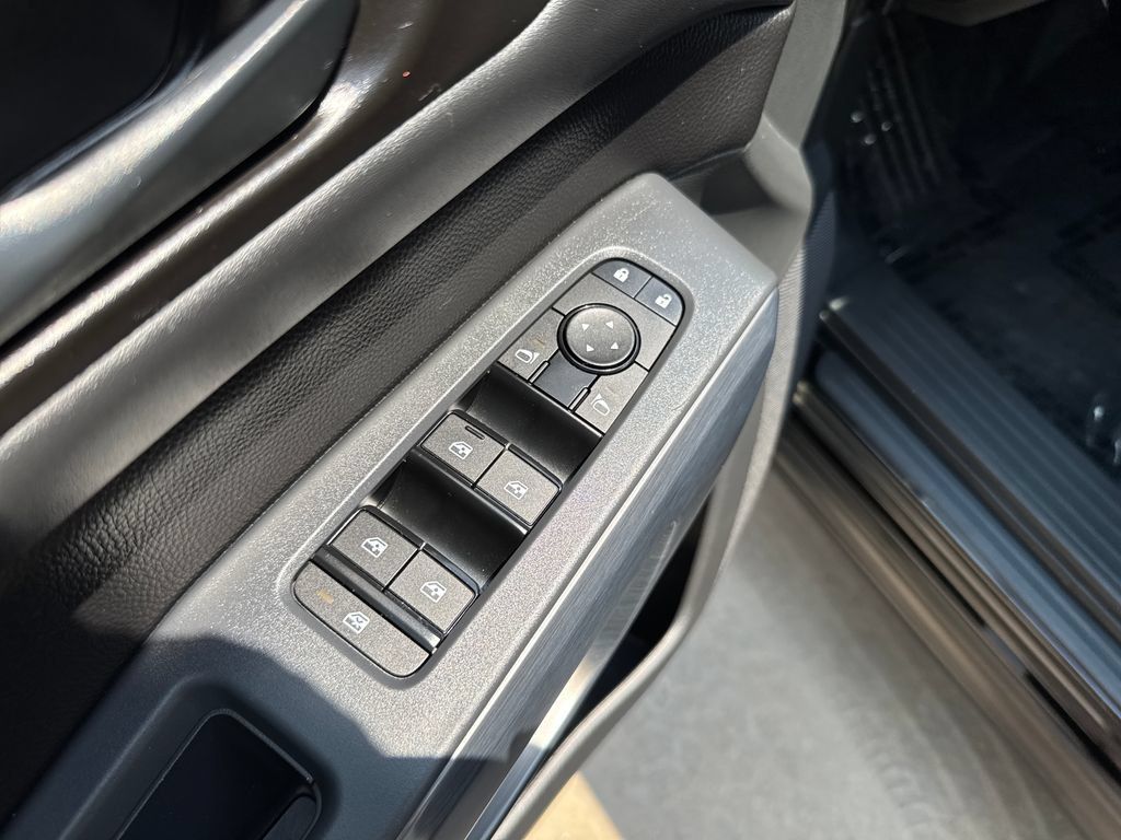 Used 2026 Nissan Pathfinder Rock Creek AWD/4WD image 11