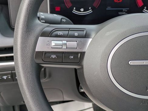 Used 2025 Hyundai Santa Cruz SEL image 13