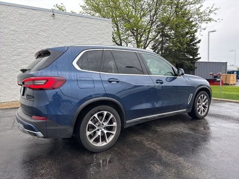 Used 2022 BMW X5 xDrive40i w/ Premium Package AWD/4WD image 5