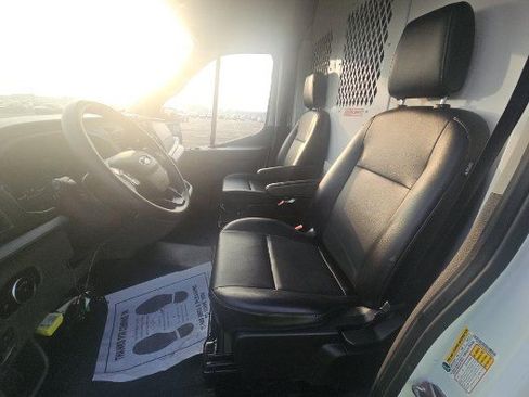 Used 2024 Ford Transit 250 148 Medium Roof w/ Load Area Protection Package RWD image 5