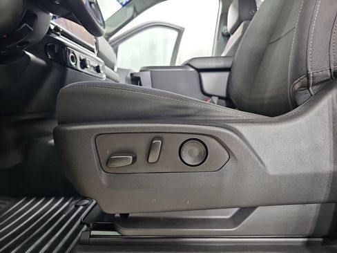 Certified 2023 Chevrolet Silverado 1500 LT image 33