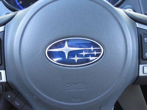 Used 2015 Subaru Outback 2.5i Limited image 18