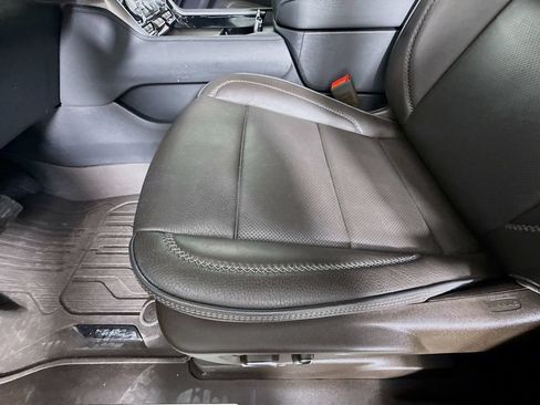 Used 2024 GMC Yukon Denali w/ LPO, Floor Liner Package AWD/4WD image 20