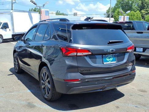 Used 2023 Chevrolet Equinox RS AWD/4WD image 4