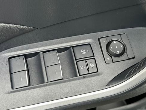 New 2025 Toyota RAV4 SE image 25