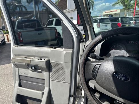 Used 2012 Ford E-250 and Econoline 250 w/ PWR Group RWD image 20