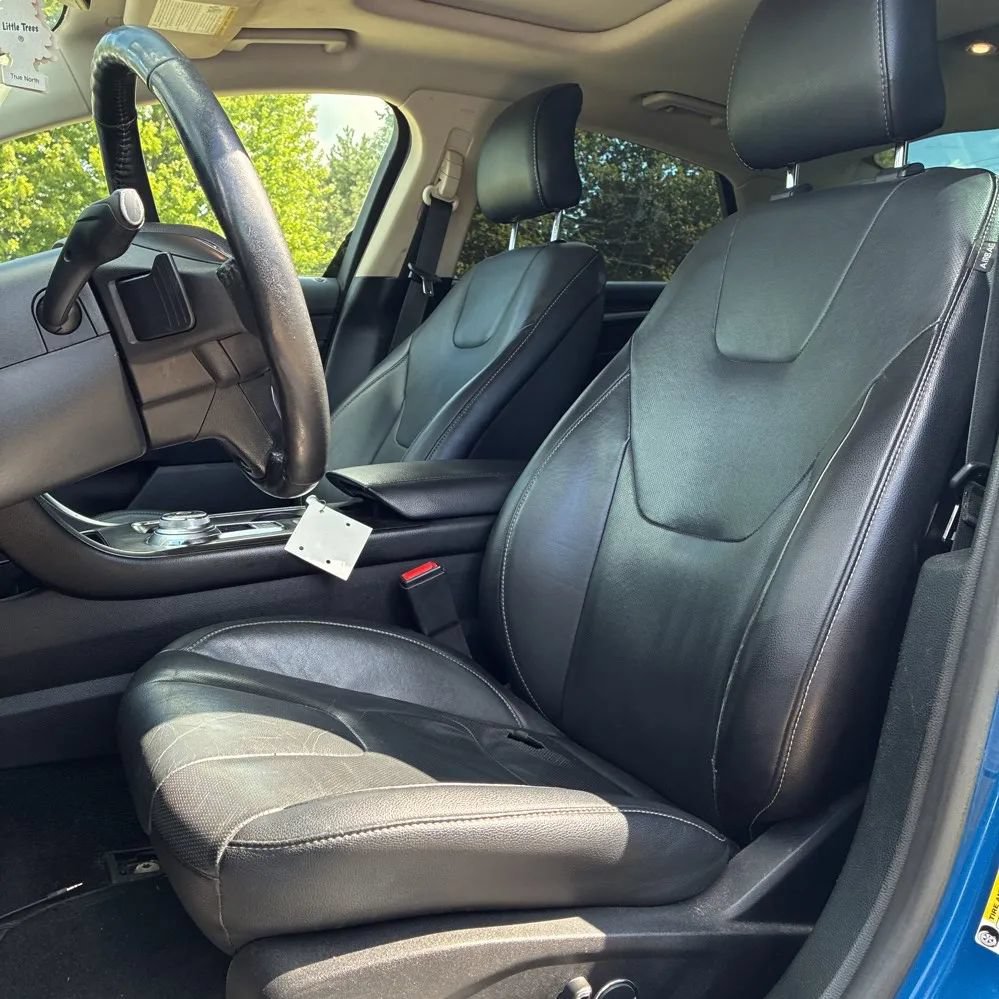 Used 2017 Ford Fusion Titanium FWD image 7