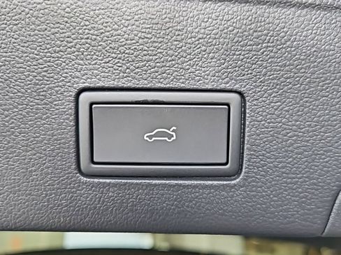 New 2026 Volkswagen Atlas Cross Sport SEL Premium R-Line image 20