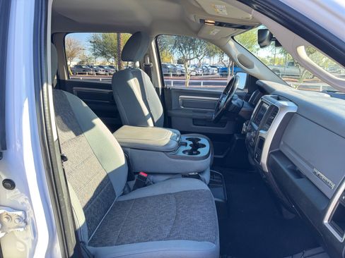 Certified 2019 RAM 1500 Big Horn image 29