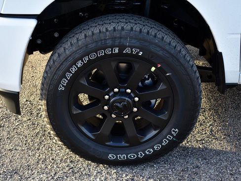 New 2026 RAM 2500 Big Horn AWD/4WD image 6