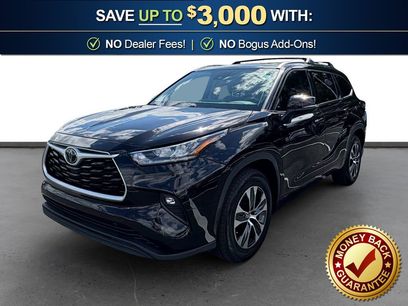 Used 2020 Toyota Highlander XLE