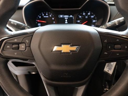 Used 2021 Chevrolet TrailBlazer LS FWD image 17