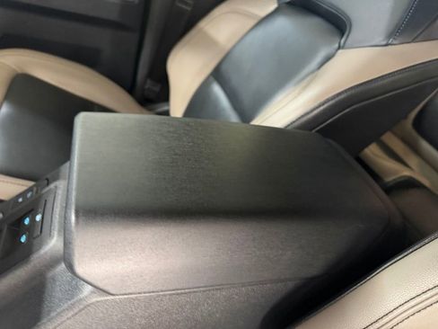 Used 2023 Ford Bronco Wildtrak image 26