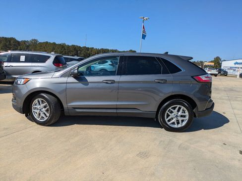 Used 2022 Ford Edge SEL image 5
