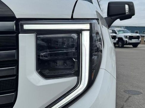 New 2026 GMC Sierra 1500 AT4 w/ AT4 Premium Package image 10