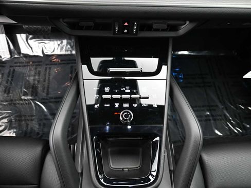 New 2026 Porsche Cayenne AWD/4WD image 15