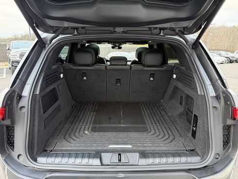 Certified 2023 Land Rover Range Rover Sport SE image 18