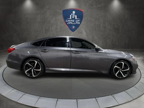 Used 2018 Honda Accord Sport image 7