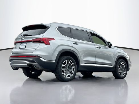 Used 2022 Hyundai Santa Fe Limited w/ Cargo Package AWD/4WD image 2