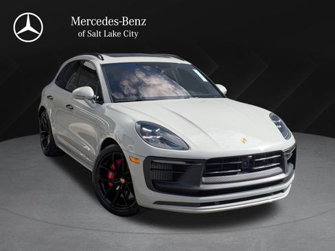 Used 2025 Porsche Macan GTS AWD/4WD image 1