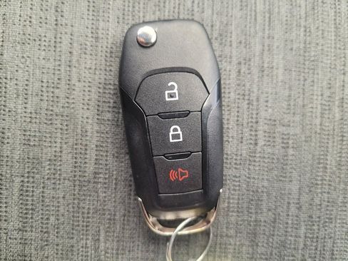 Used 2021 Ford F150 XL w/ Equipment Group 101A High AWD/4WD image 32