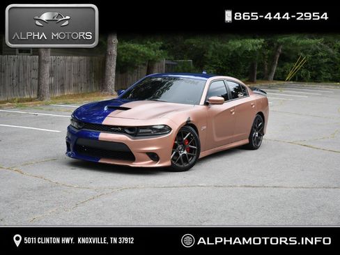 Used 2019 Dodge Charger Scat Pack RWD image 1