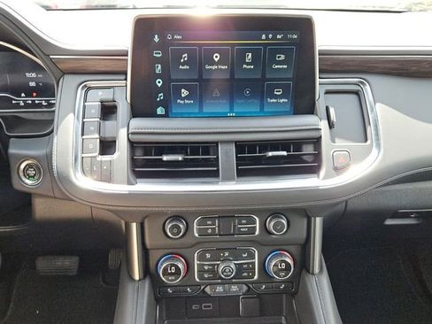 Used 2023 Chevrolet Tahoe LT w/ Luxury Package RWD image 17