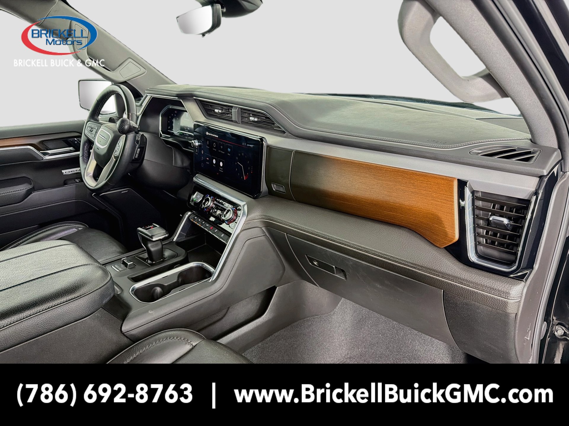Used 2025 GMC Sierra 1500 Denali w/ Denali Reserve Package AWD/4WD image 15