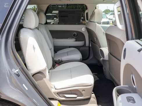 New 2026 Hyundai Palisade SEL FWD image 10